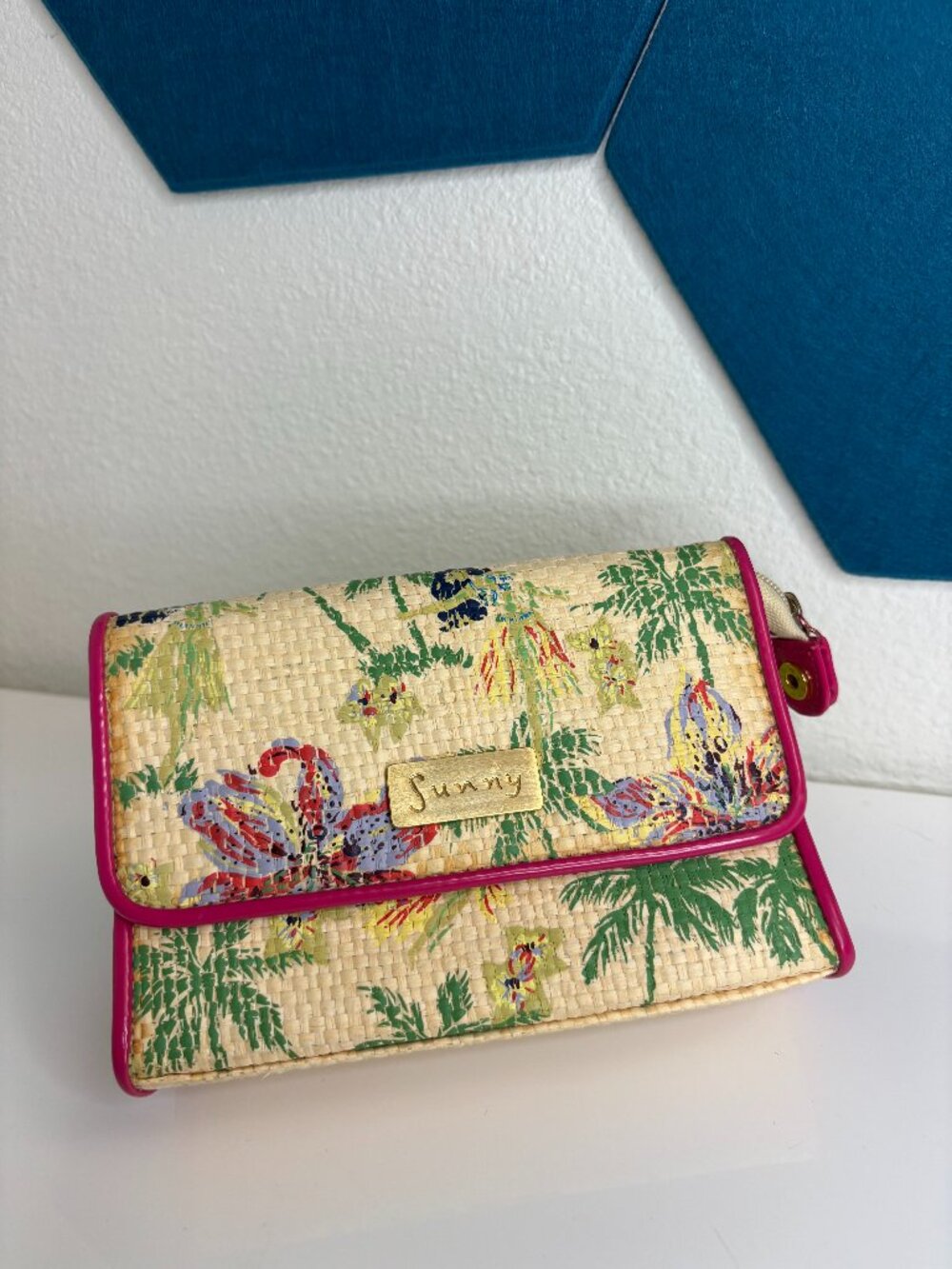 Vintage Y2K Sunny Hawaii Straw Clutch Purse Hibiscus Print Tropical Palm Trees